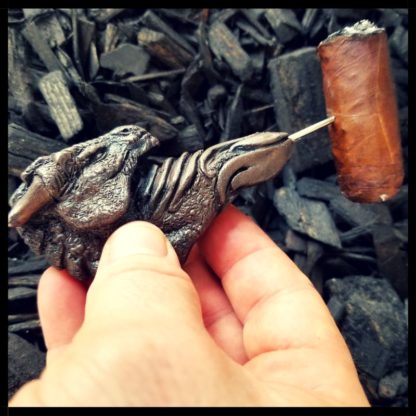 Dragon Cigar Nubber With Cigar